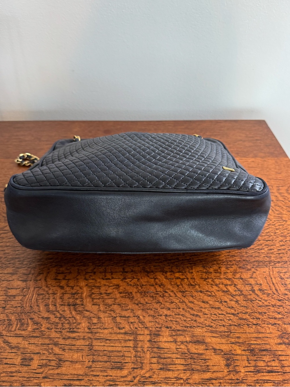 Bally Vintage Quilted Lambskin Midnight Blue Bag with Woven Chain - Picture 6 of 16